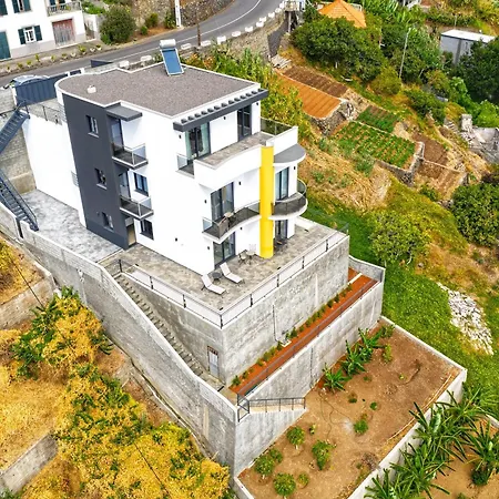 Sonhos Na Iha Iii By Madeira Campanário