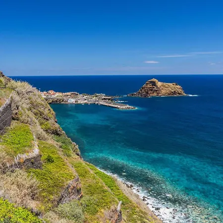 Sonhos Na Iha Iii By Madeira Campanário