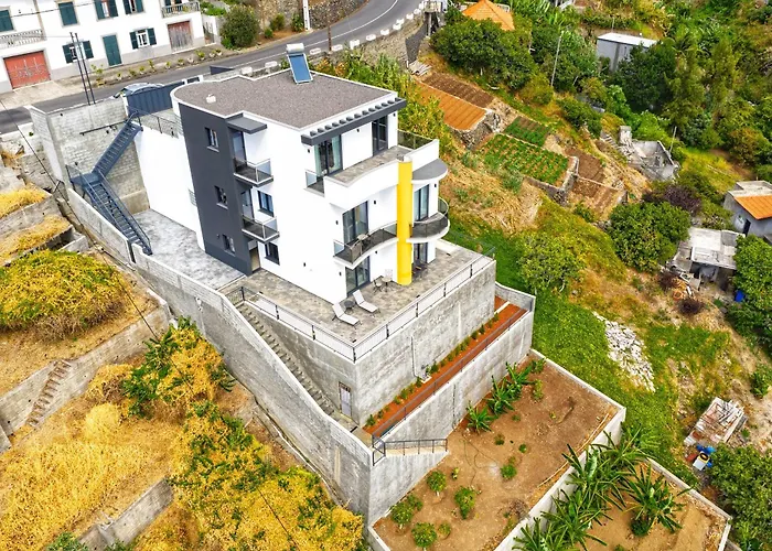 Sonhos Na Iha Iii By Madeira Campanário